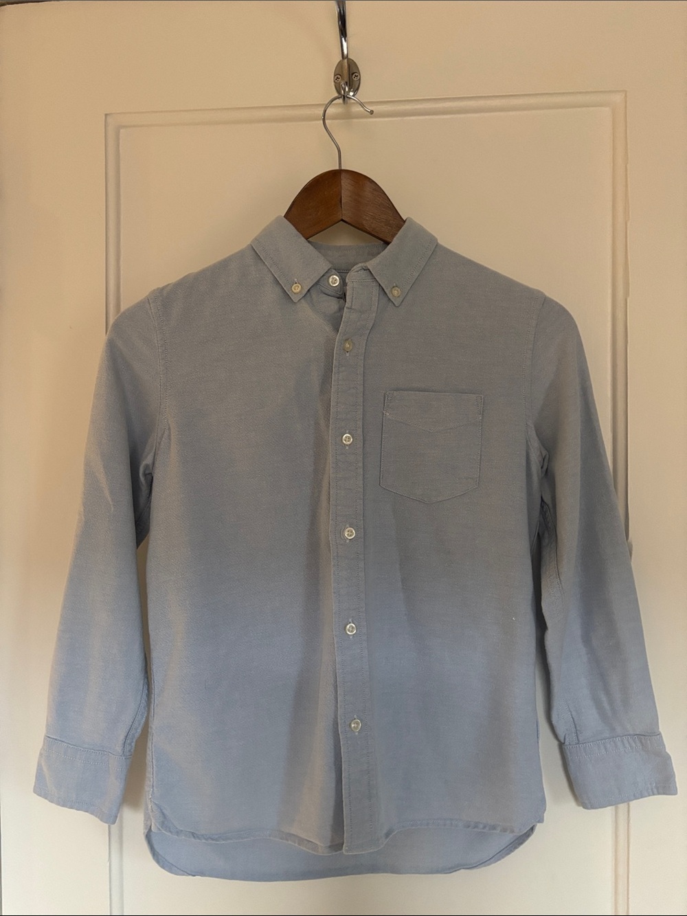 GAP Light Blue Boys Long Sleeve Dress Shirt with Button-Down Collar